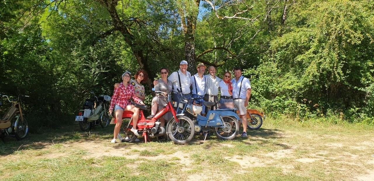 Das schwarze Périgord : Ungewöhnliche Fahrt mit einem Vintage-Moped