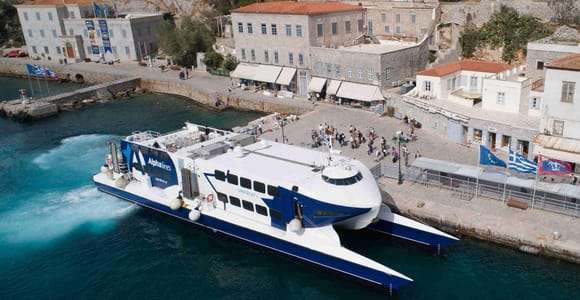 Athen: Fähre zwischen Athen und der Insel Hydra