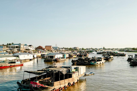 Excursão particular de meio dia - Mercado flutuante de Cái RăngExcursão particular de meio dia - Mercado flutuante de Cai Răng