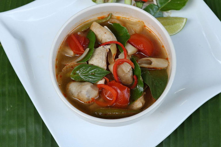 Krabi : Cours de cuisine à l'école de cuisine Thai Charm avec repas