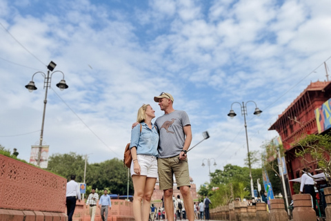 Delhi : Old and New Delhi Tour in Multiple languages Full Day Tour with Guide only for 8 hours