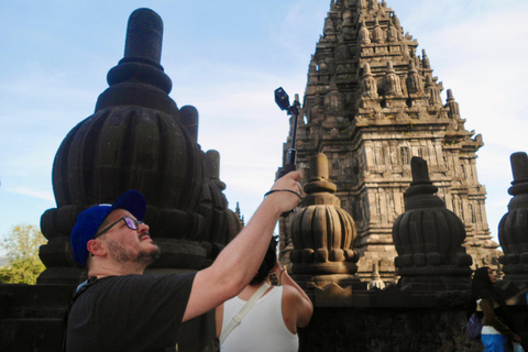 Yogyakarta: Prambanan Temple Guided Tour with Entry Ticket Private Transfer – Prambanan Temple