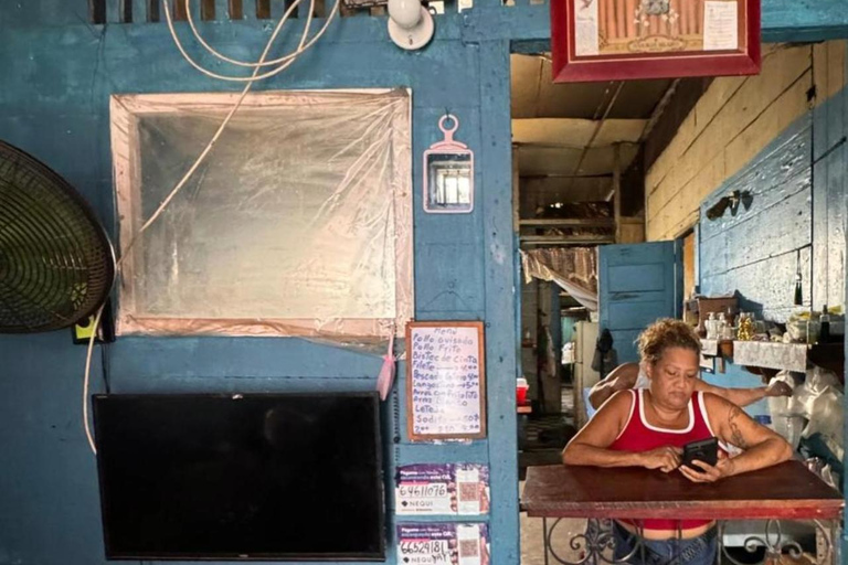 Excursão de meio dia ao Casco Viejo: A verdadeira cidade com um toque local