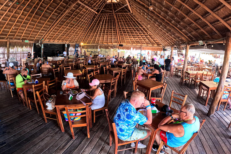 Cancun : Excursion en voiturette de golf à Isla Mujeres, Open Bar et déjeuner