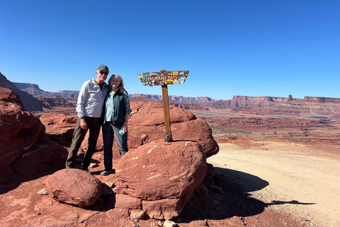 Moab: Private Scenic Jeep Tour with Guide