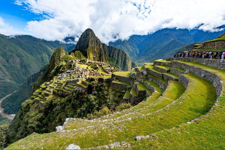 Cusco: Machu Picchu e Vale Sagrado + Hotel ✩✩✩✩.