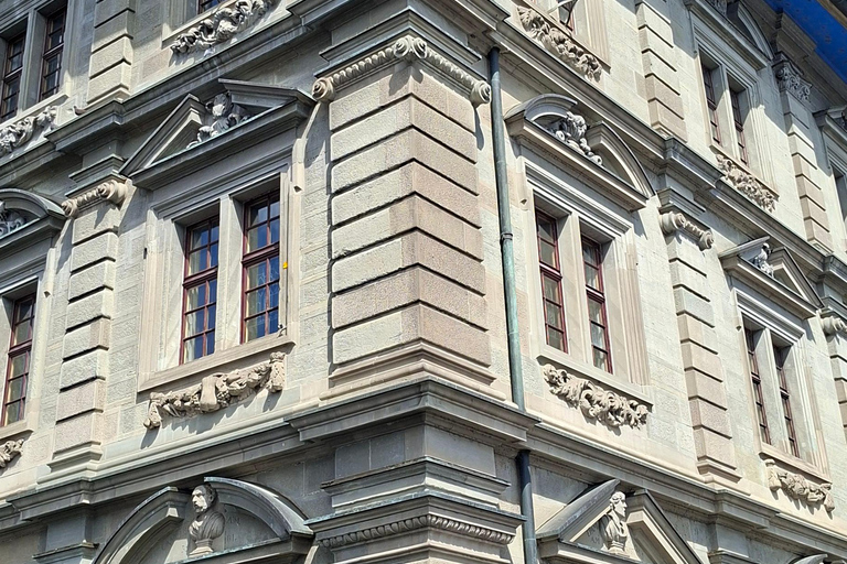 Zurich Private Tour: Dark History, Witches & Executions Zurich: Dark History, Crime, Torture & Execution Tour