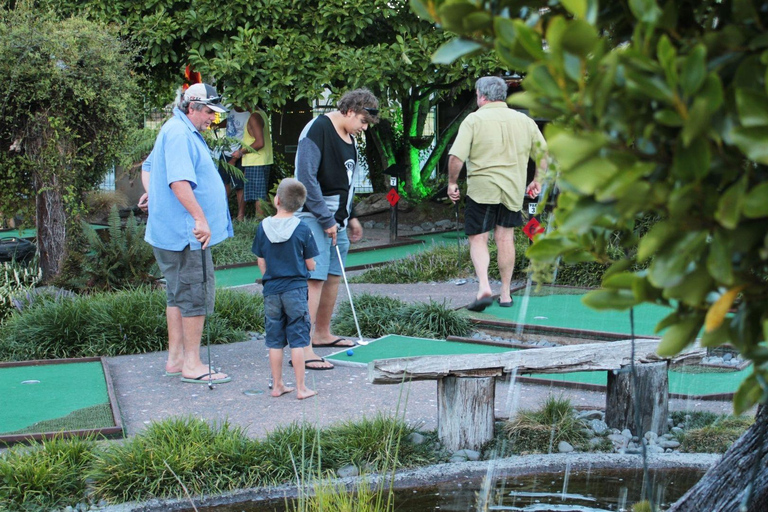 Rotorua: Upplevelse av minigolf