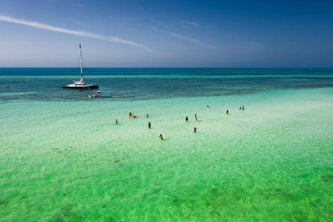 Key West: Bootserlebnis mit Wassersport, Mahlzeiten und Getränken