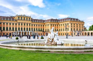 Wien: Private Führung durch die Gärten von Schloss Schönbrunn