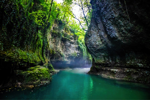 Bandung to Pangandaran: Private Beach & Nature Tour