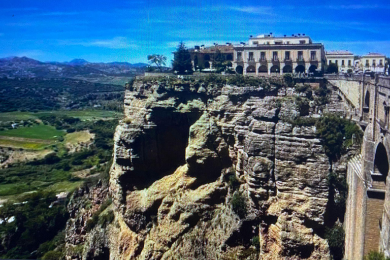 à partir de Marbella / Estepona : Excursion PRIVÉE à Ronda, transfert et tapas inclus