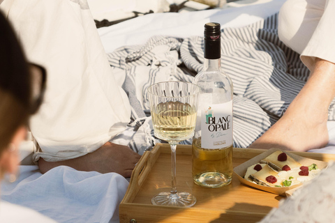 Grau-du-Roi: Sunset Tapas & Live Music Cruise Tour Grau-du-Roi: Sunset tapas dinner cruise tour with live music