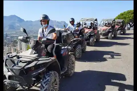 Benidorm: Albir y Altea Ruta Guiada en Quad
