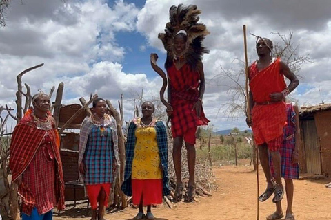 Kulturell rundtur i Maasai-by