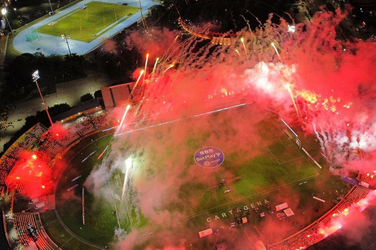 Cartagena: Vive la experiencia de un partido con aficionados locales