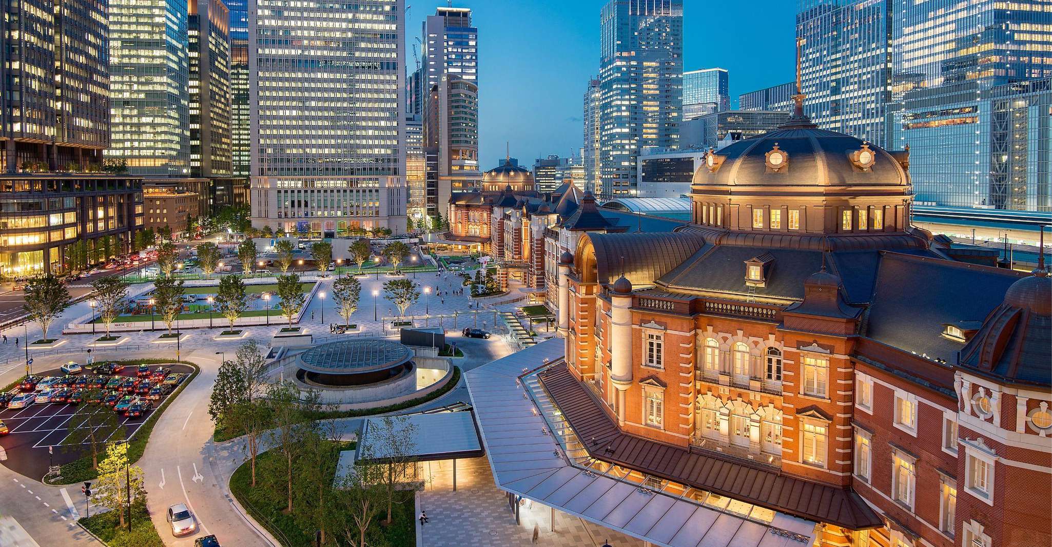 Tokyo: Sushi and Ramen Cooking Class with Sake Pairing Set photo 19