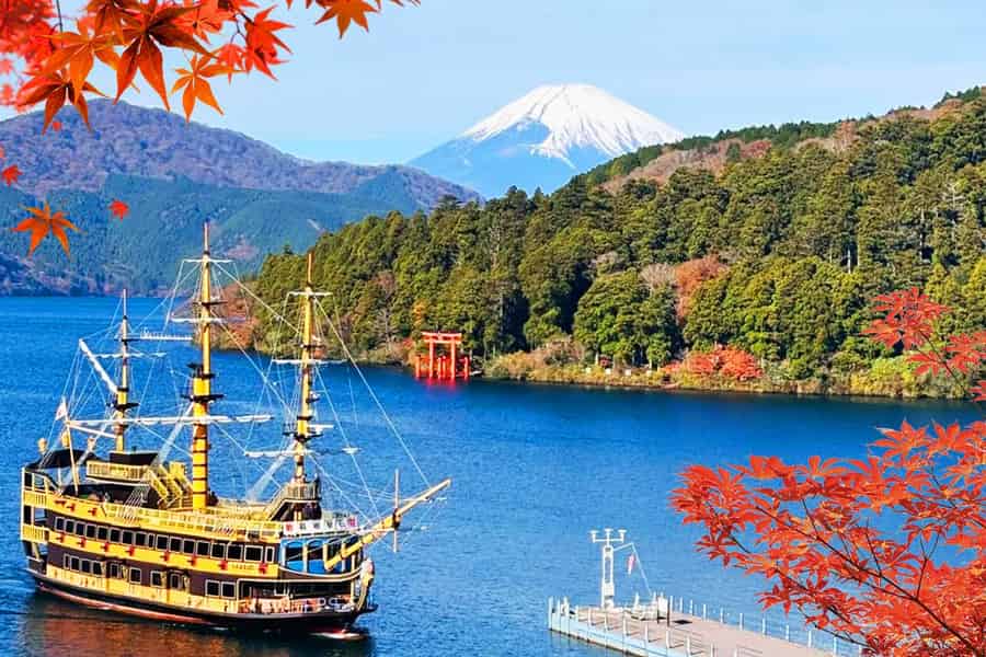 Tokio: Fuji-Tour, Hakone-Seilbahn, Owakudani, Ashi-See. Foto: GetYourGuide Tokio: Fuji-Tour, Hakone-Seilbahn, Owakudani, Ashi-See. Foto: GetYourGuide