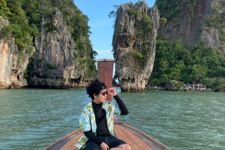 Phuket : sortie en bateau à longue queue privé dans la baie de Phang NgaPhuket : sortie privée en bateau à longue queue dans la baie de Phang Nga