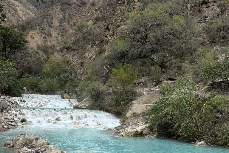 From CDMX: Early Tolantongo Hotsprings Tour with Cave Visit