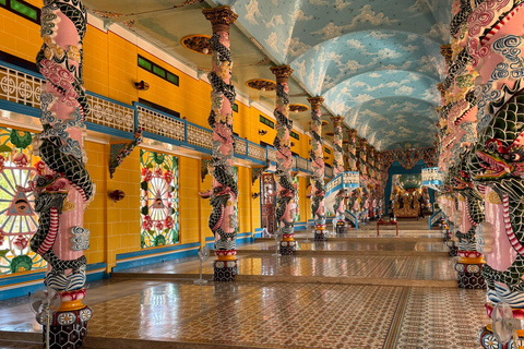 HCM: Túneles de Cu Chi, Templo de Cao Dai, Montaña de la Virgen NegraVisita VIP (Máximo 9 personas)