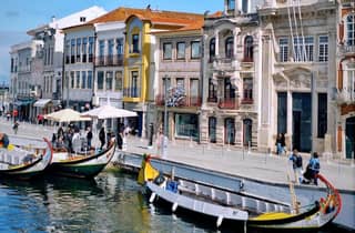 Ab Porto: Halbtagestour nach Aveiro und Costa Nova mit Bootsfahrt