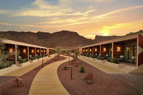 AlUla: Private Old Town, Oasis & Harrat Sunset Tour