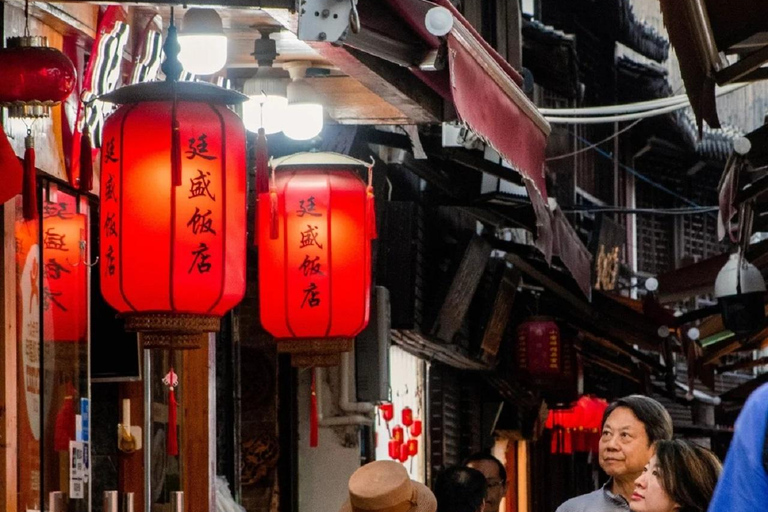 Twilight Zhujiajiao: Scenery, Sunset, and Lantern Lights