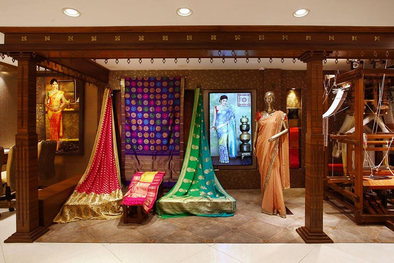 Visita guiada exclusiva a Delhi para ir de compras con trasladosDelhi Cottage Emporium Recorrido de compras