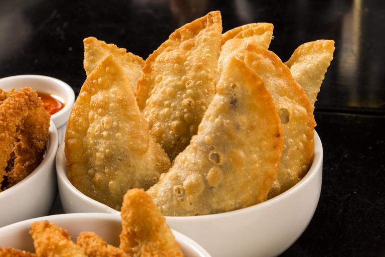 Rio: Jantar guiado em churrascaria com vinhos sul-americanosJantar privado com guia numa churrascaria + vinhos sul-americanos