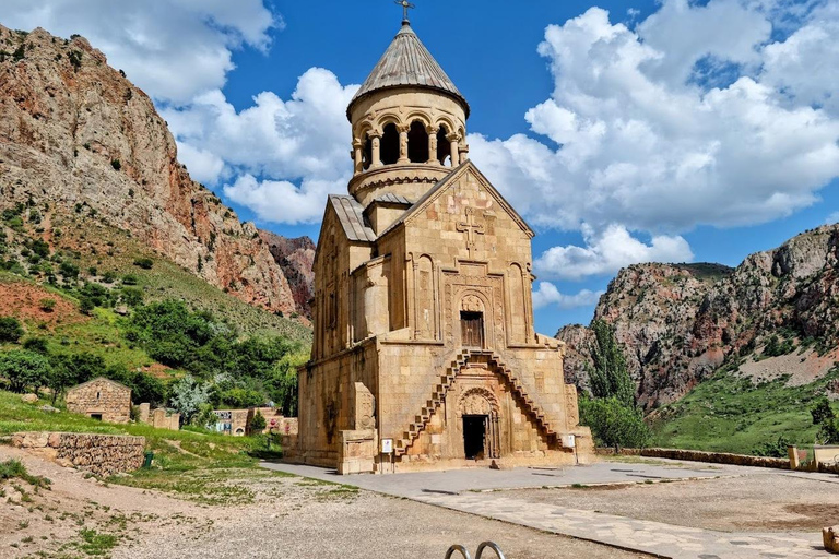 Yerevan: Noravank, Tatev, Zorats Karer & Areni Tour