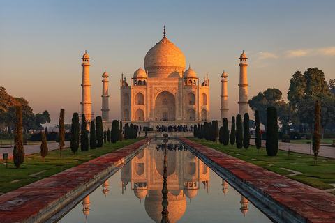 From Delhi : 2-days Taj Mahal & Agra Trip with Accommodation From Delhi : Car + Guide