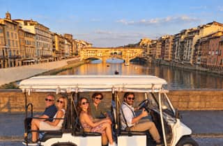 Florenz: Private Panorama-Tour im Golfcart mit ortskundigem Guide