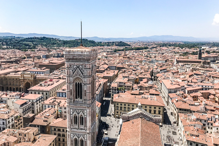 Florencia: pase de catedral con cúpula, baptisterio y cripta