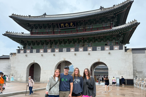 من إنتشون: جولة يومية في سيول لضيوف الرحلة البحريةلضيوف رحلة إنتشون البحرية: جولة سيول ليوم واحد