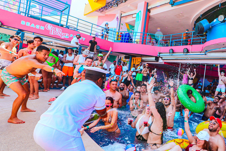 Cancun: Coco Bongo Spring Break Beach Party with Open Bar