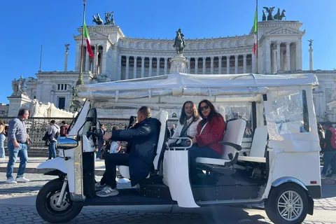 Rome: Exclusive Private Tour by Tuk Tuk