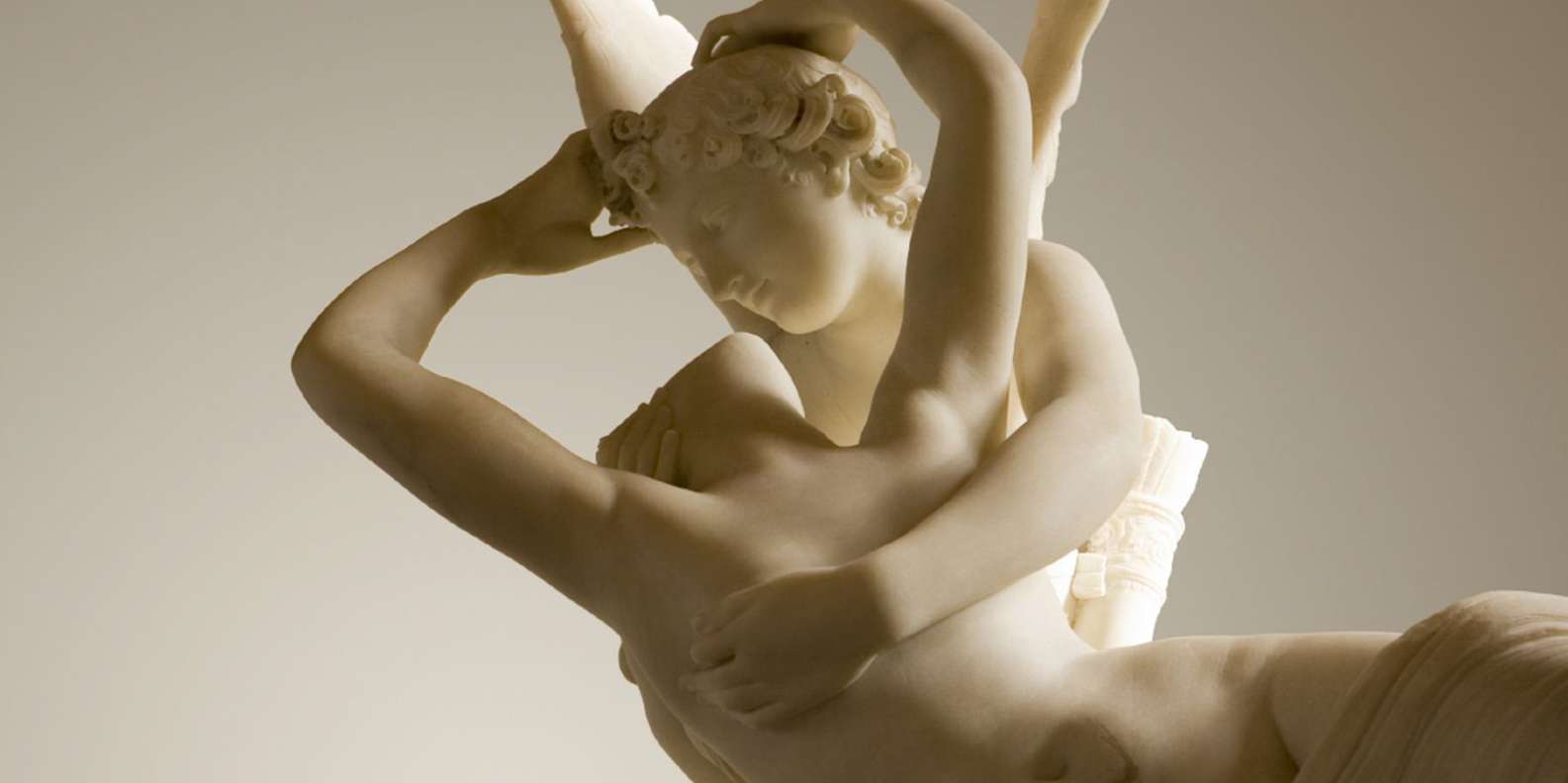 Louvre & Mona Lisa Small Group Tour with Reserved Entry