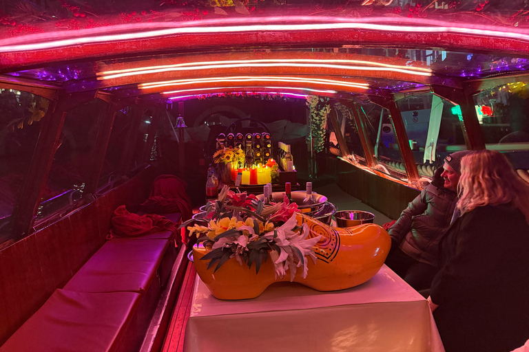 Amsterdam: Discreet Luxury Smoke-Friendly Canal Cruise Amsterdam: Discreet Luxury Smoke-Friendly Canal Boat Cruise