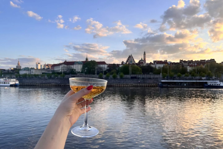 Varsóvia: cruzeiro privado pelo rio com snacks e bebidasVarsóvia: cruzeiro privado no rio com lanches e bebidas