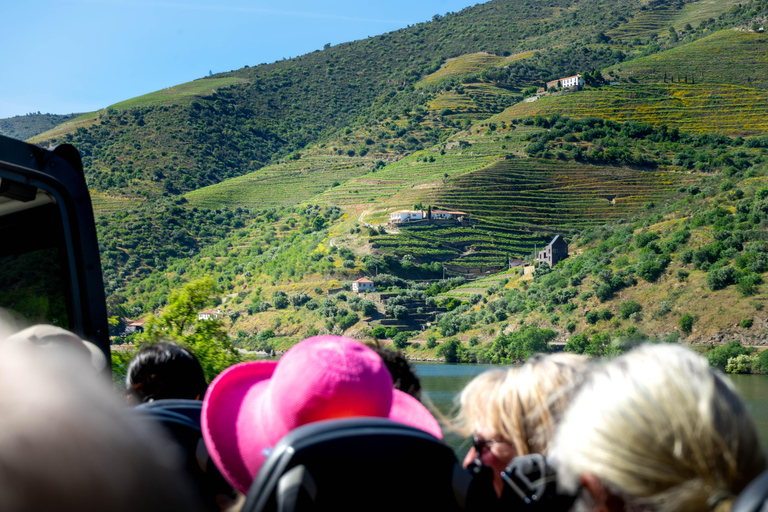 From Porto: Full-Day Douro Valley & Wine Tour with Lunch Douro Valley and Wine | Spanish Commentary
