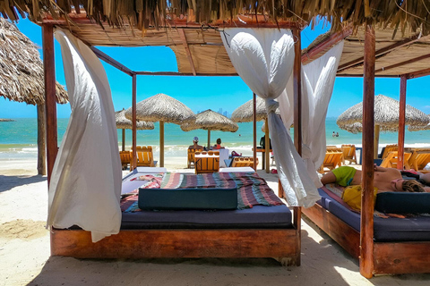 Cartagena: Palmarito Beachclub with Pool, Kayak and paddle! Cartagena: Palmarito Beachclub in Tierra Bomba with Buffet