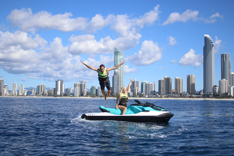 Surfers Paradise: Parasailing and Jet Ski Tour Package Gold Coast: Parasailing and 1 Hour Jet Ski Tour Package