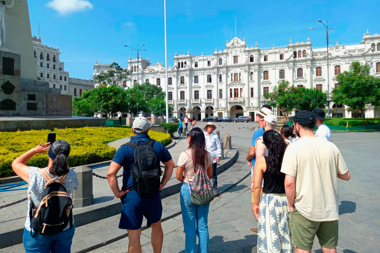 Lima: City Tour with Pickup and Drop-Off Tour with Hotel Pickup