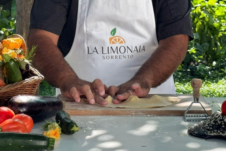 Sorrento: auténtica clase de cocina italiana en un campo de cítricos