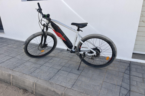 La Graciosa: Bike and E-Bike Rental with Route Map La Graciosa: Standard Bike with Route Map