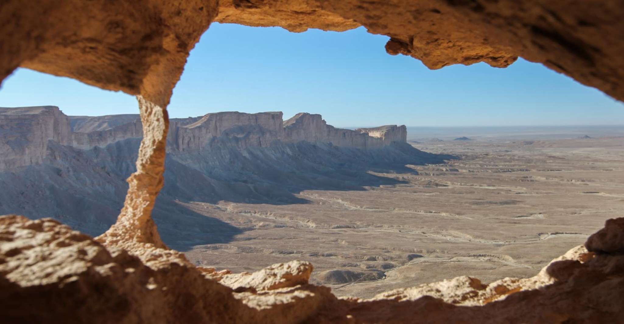 Riyadh Edge of The World, Bat caves with dinner visit by bus photo 8