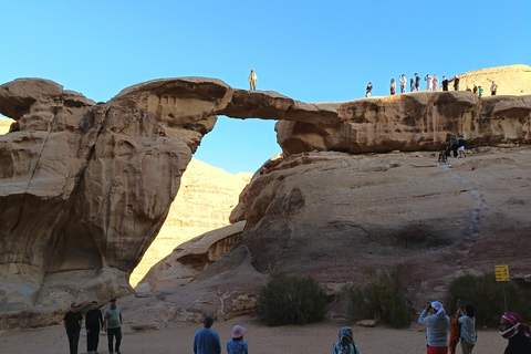 Wadi Rum: Hiking Tour with Watching the stars Bedouin Camp Hiking Tour 4hours