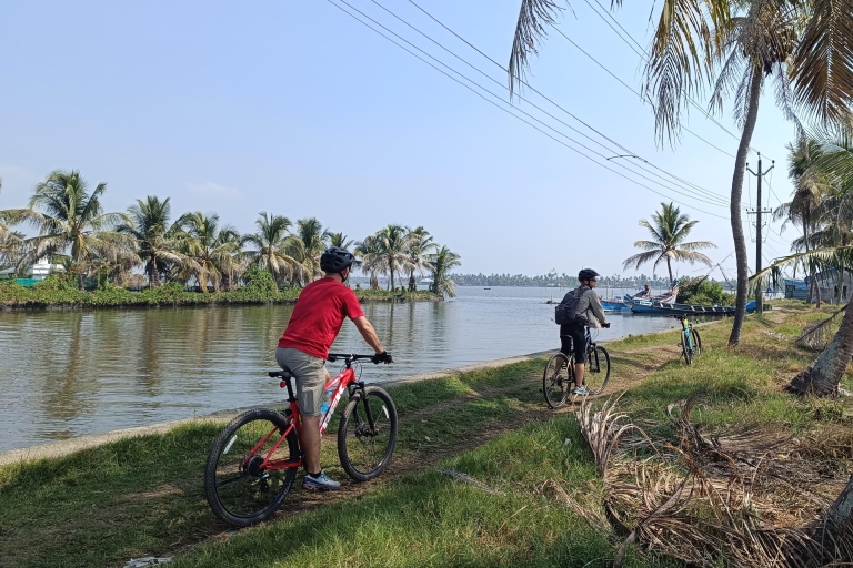 Fort Kochi Beach and Backwater Cycling Tour (Half Day) Fort Kochi ebike Tour