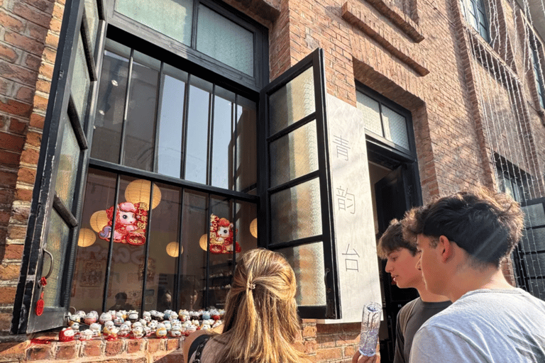 Private Guangzhou Tour with XPeng EV Factory&City Highlights